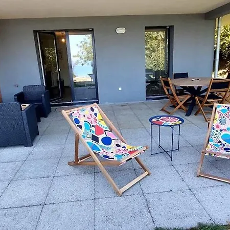 T3 Avec Grande Terrasse Et Vue