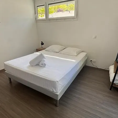 Apartment T3 Avec Grande Terrasse Et Vue *